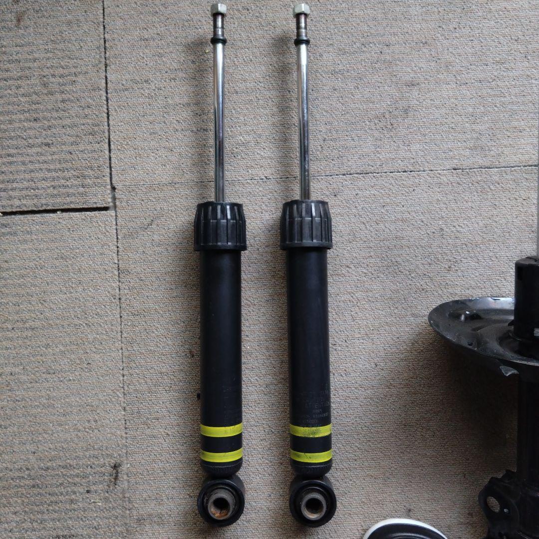 REプリウス アルファ S 2018年 ショックアブソーバー 4本セット