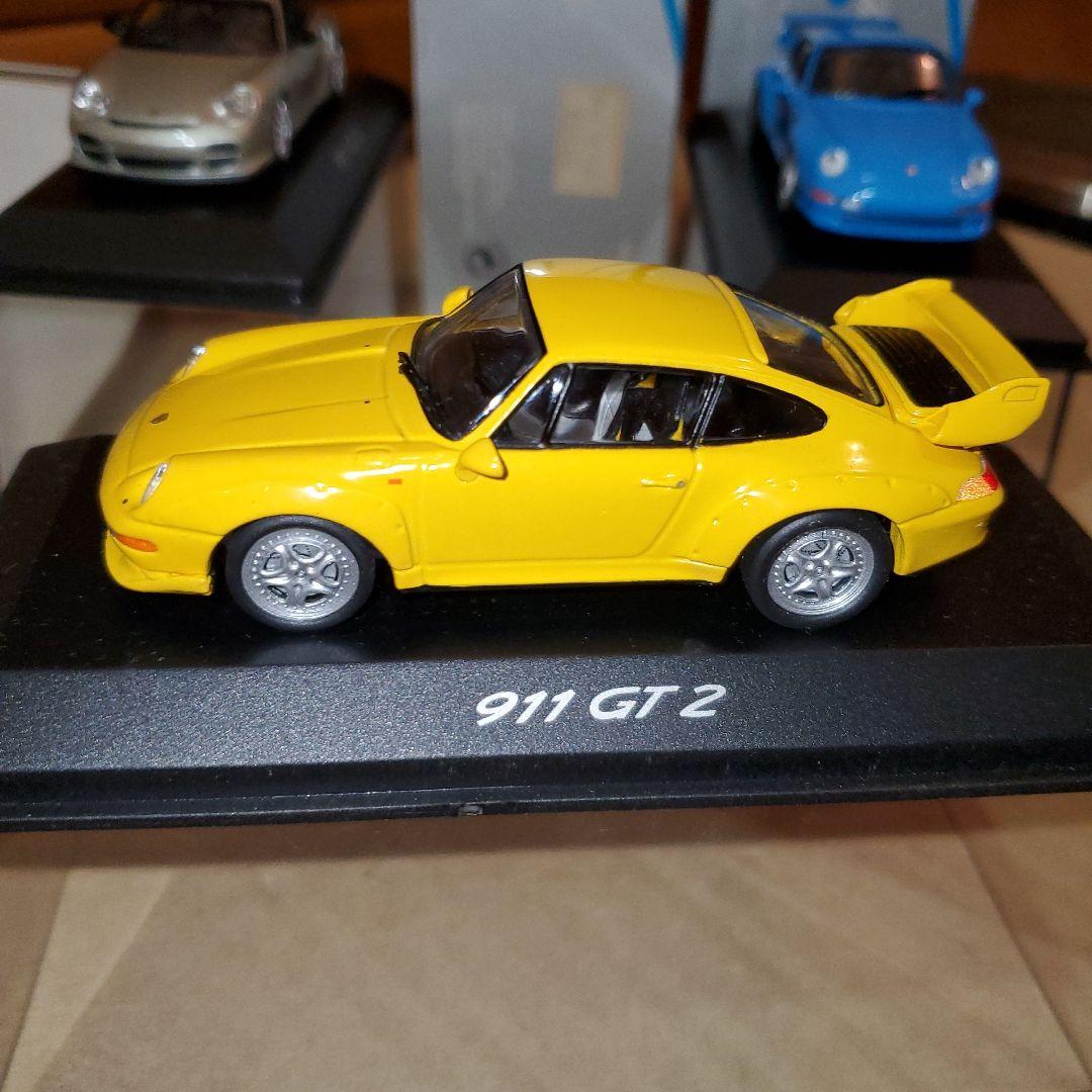 ポルシェ911 GT 2 ミニカー 3台セット、イエロー、ブルー、シルバー、