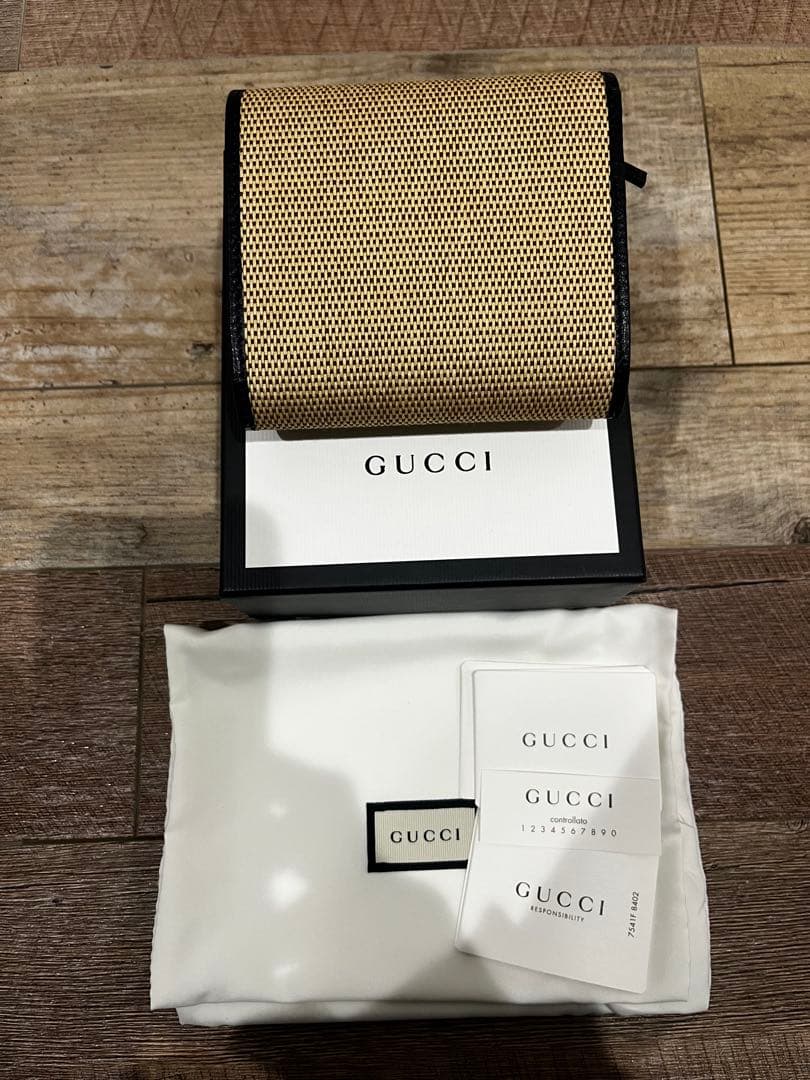 新品未使用 GUCCI 1995 ホースビット　日本限定デザイン二つ折財布