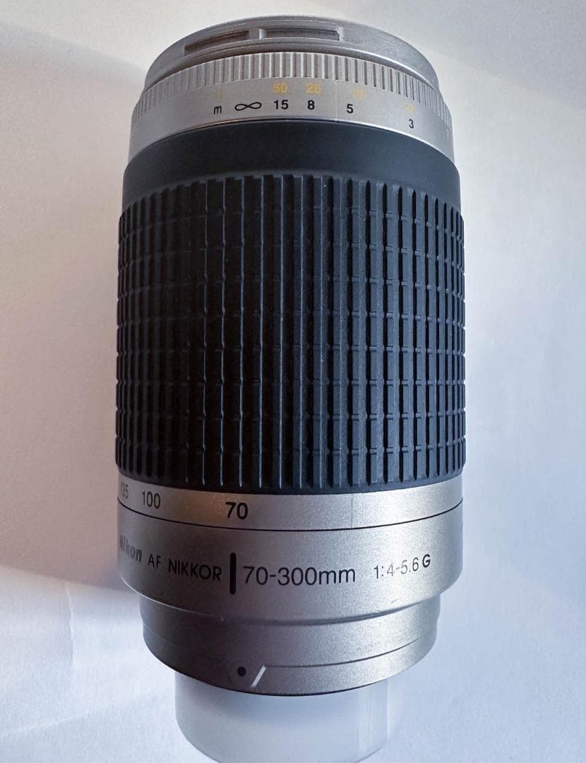 Nikon AF NIKKOR 70-300mm 1:4-5.6G シルバー
