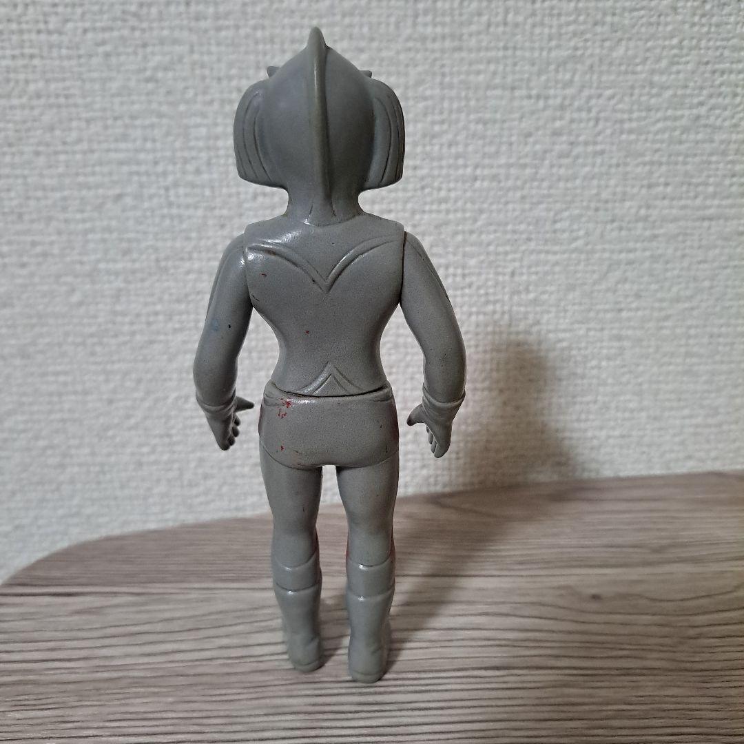 ソフビ　ウルトラの母　無版権　ミドルサイズ