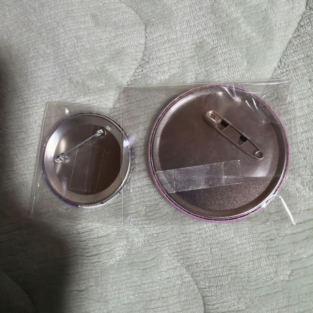 希少　進撃の巨人　ハンジ　缶バッジ　原画　wit studio 巨人展　限定品