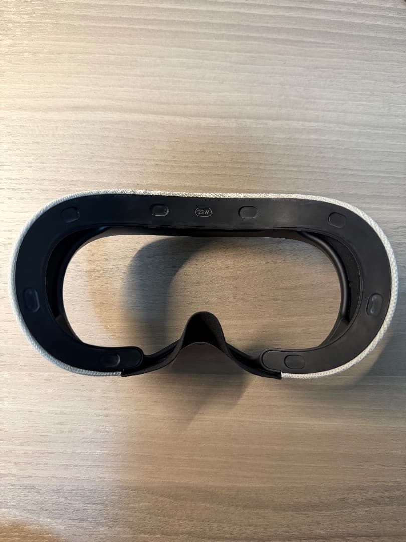Apple Vision Pro 256GB + 追加バッテリーパック