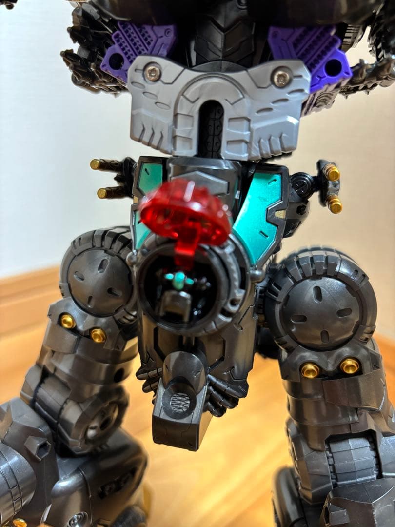 ダイアクロン　ワルダロス　エヴォルギガンター