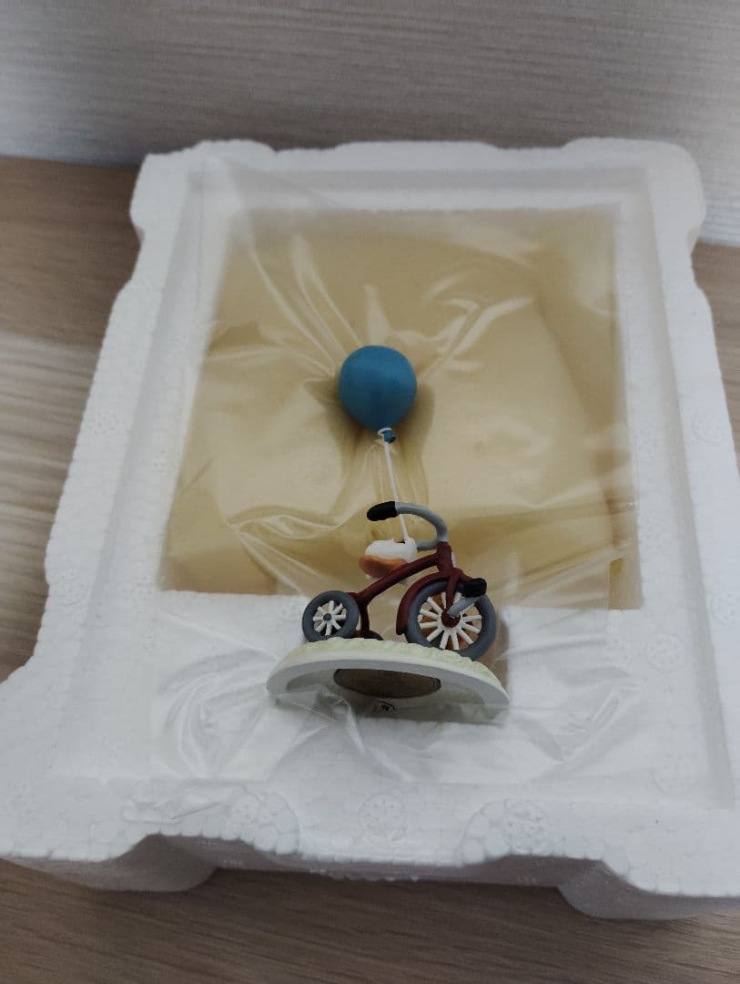 くまのプーさん 自転車 フィギュア 風船付き　オルショウスキー