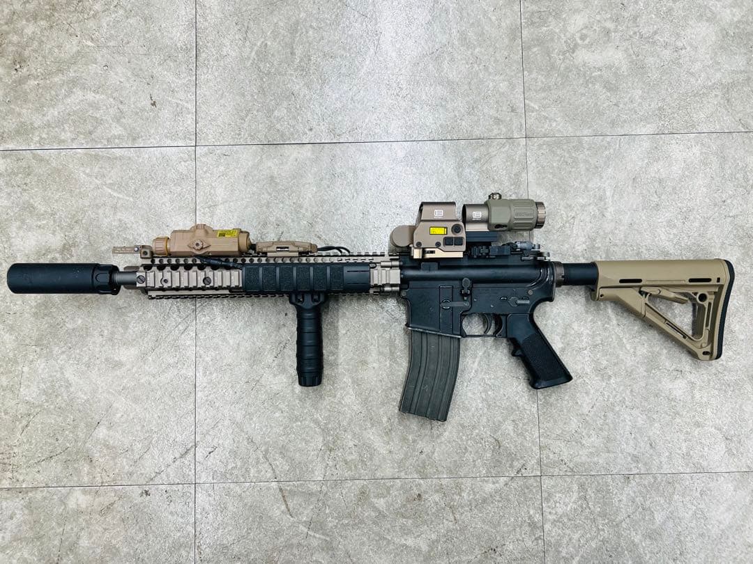 M4 システマ　PTW  電動ガン　MAX2 実物　トレポン　イオテック　特殊部