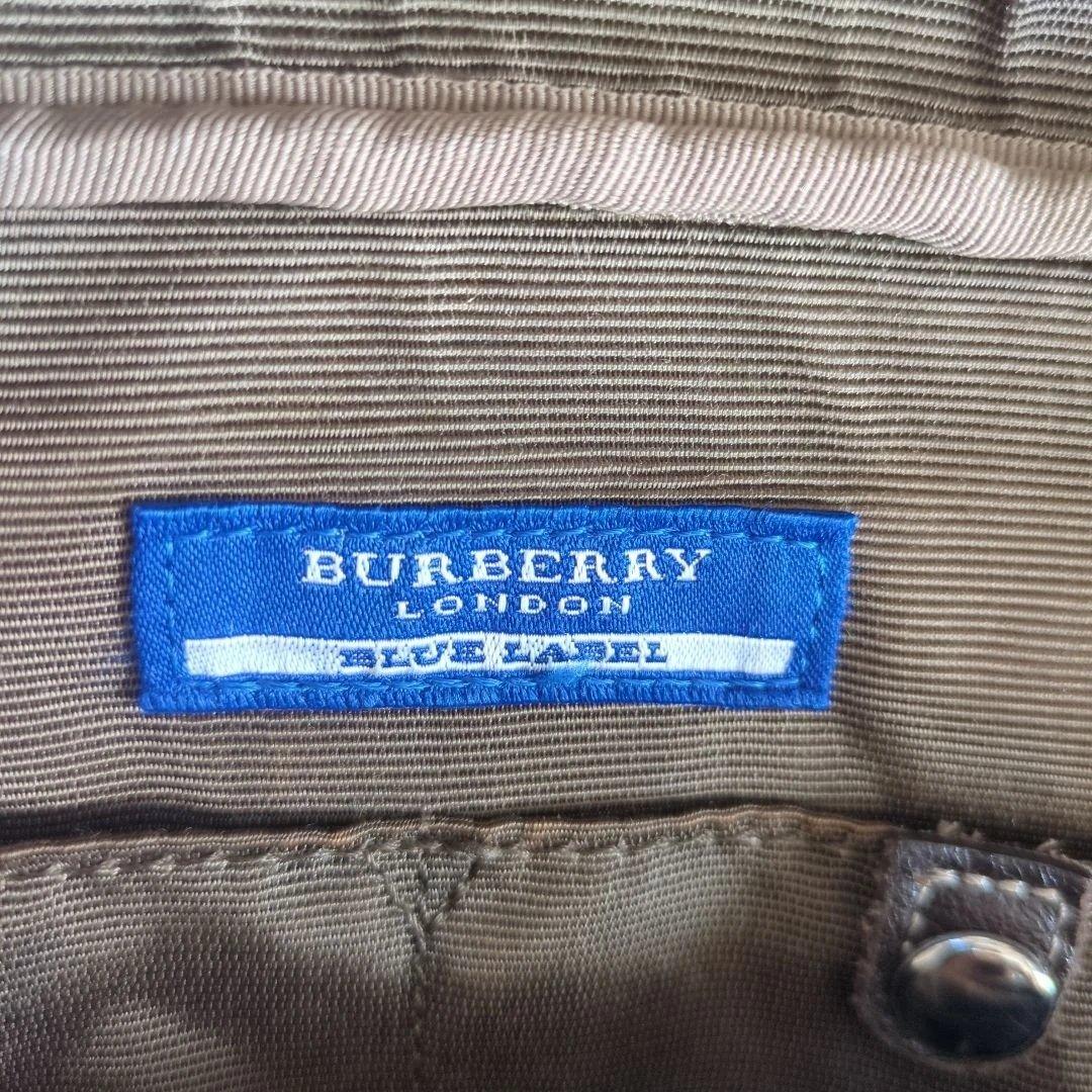 BURBERRY　チェック柄ハンドバッグ（ボストン型）