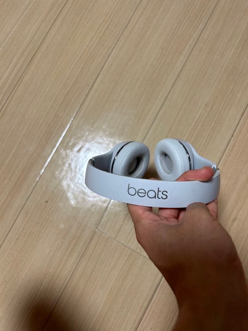 Beats Solo3  ホワイト