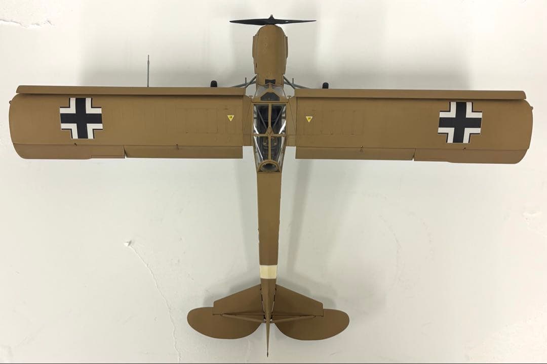 1/48 フィーゼラー Fi156C シュトルヒ（完成品）