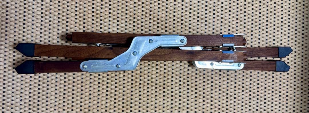 nora's ノラズ サイドテーブル ウォールナット 中古品