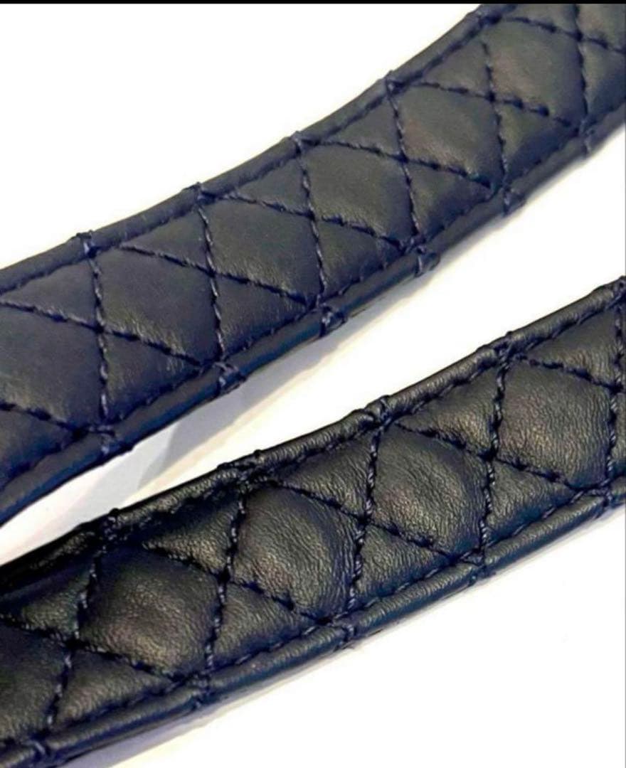 刻印有☆シャネル ストラップ　ロゴ　スマホ　マトラッセ　バッグチャーム　新品美品