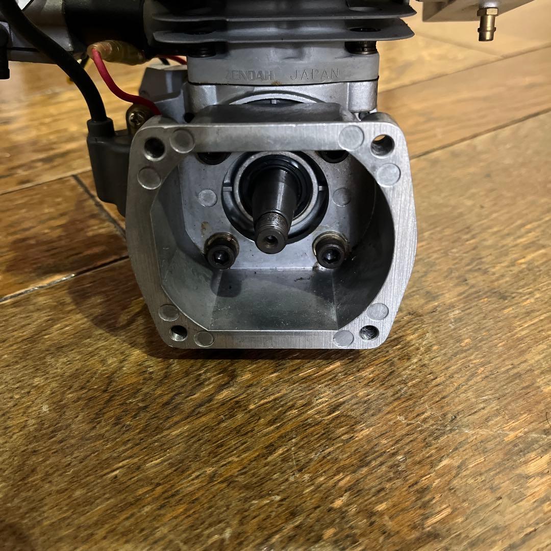 ZENOAH KOMATSU ガソリンエンジン 2ストローク G620PU-1