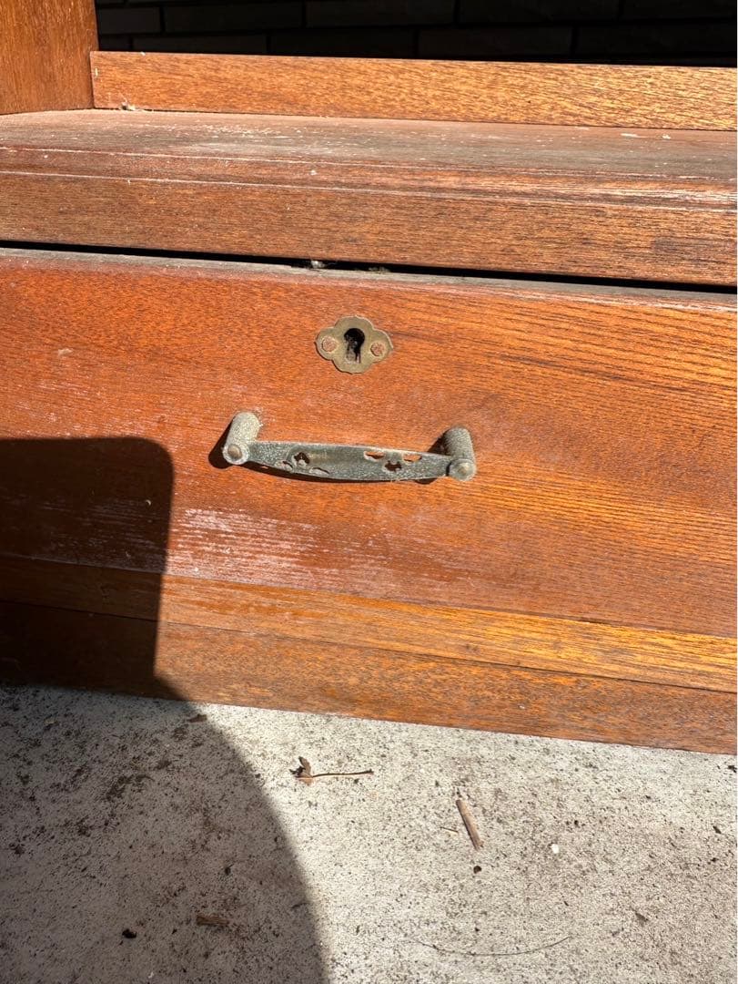 昭和レトロアンティークな本棚　引き取り限定茨城県古河市まで