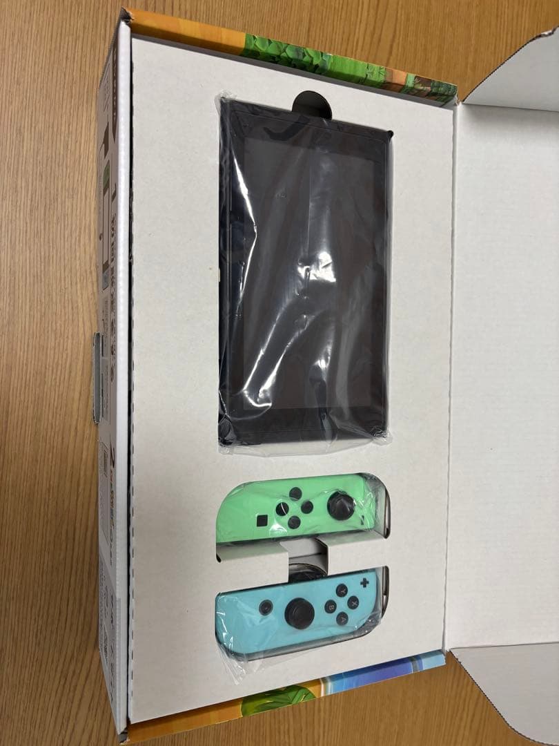 【即購入◯】Nintendo Switch あつまれどうぶつの森　ソフトなし