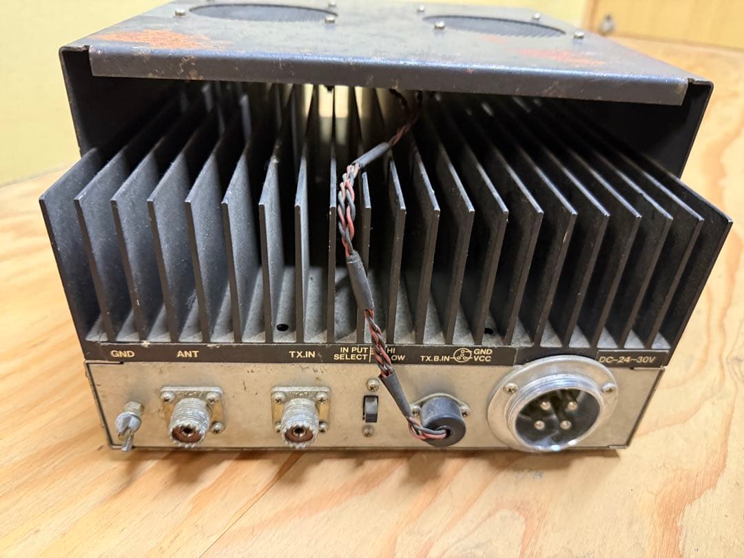 リニアアンプ P-2817R