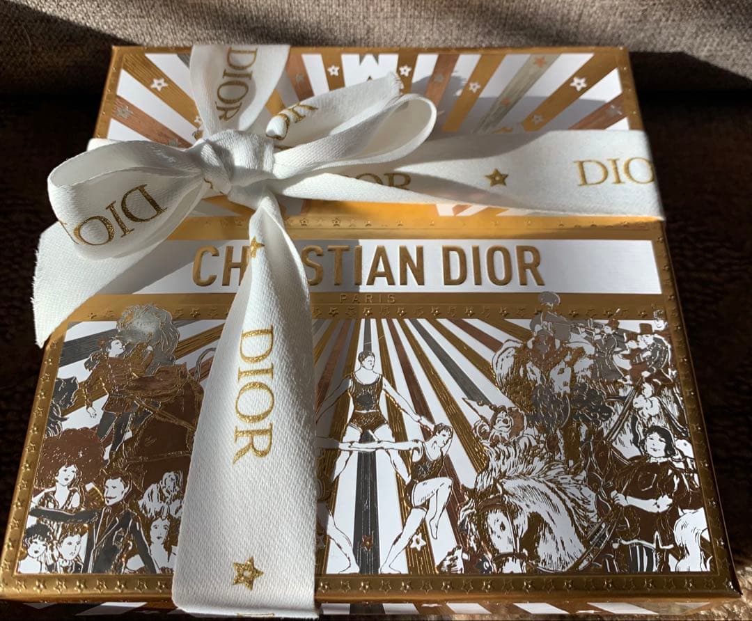 ミスディオールブルーミングブーケセット　クリスマスコフレ Miss Dior