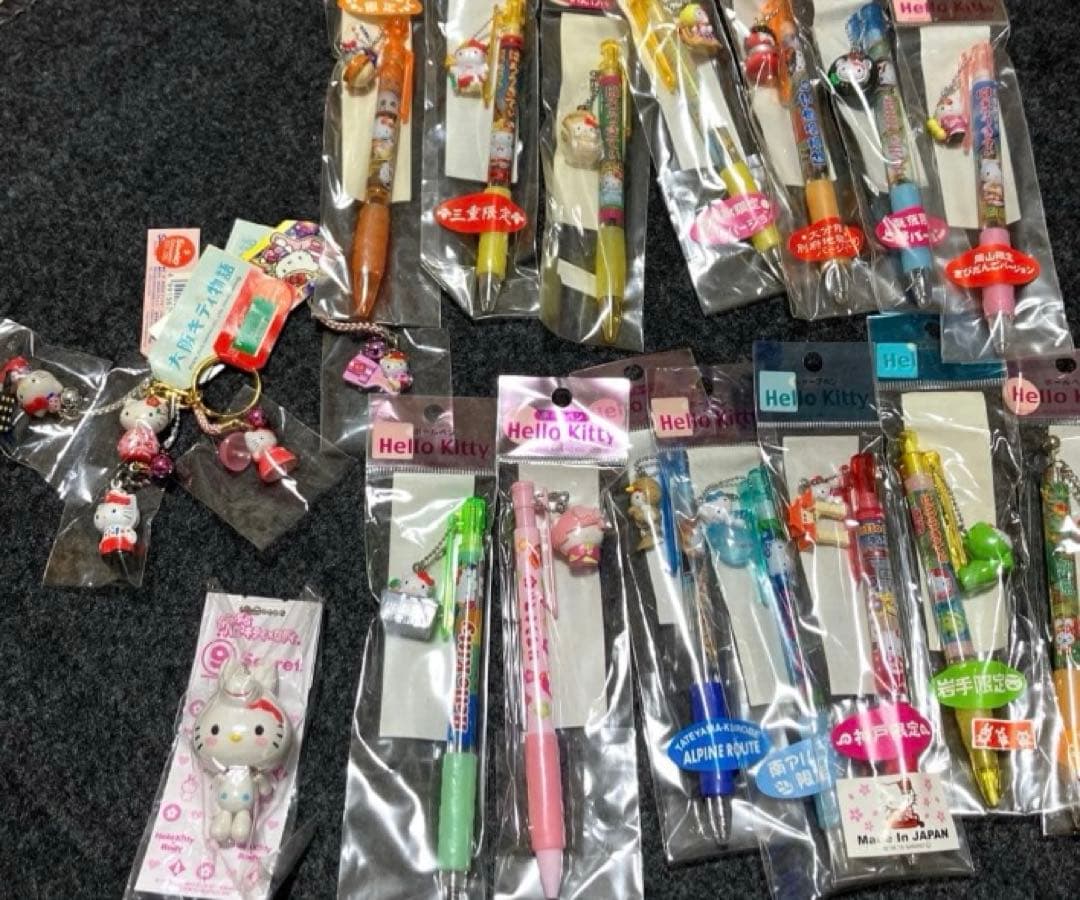 ご当地キティまとめ売り根付など