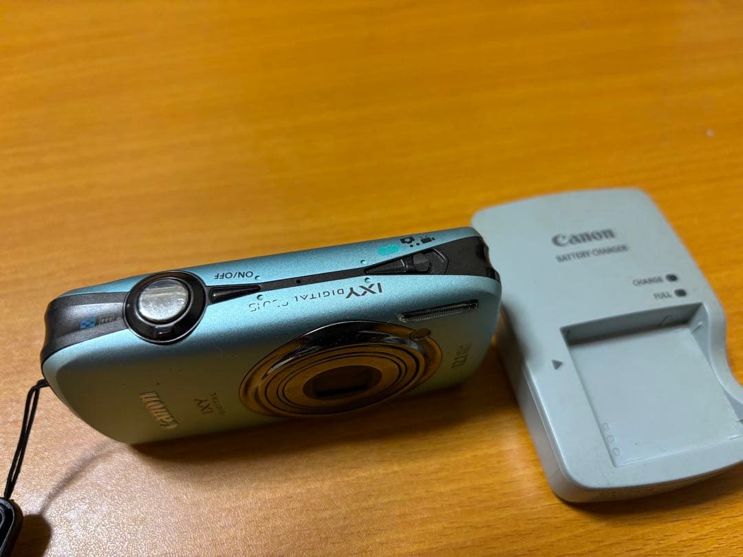 Canon IXY DIGITAL 100 コンパクトデジタルカメラ