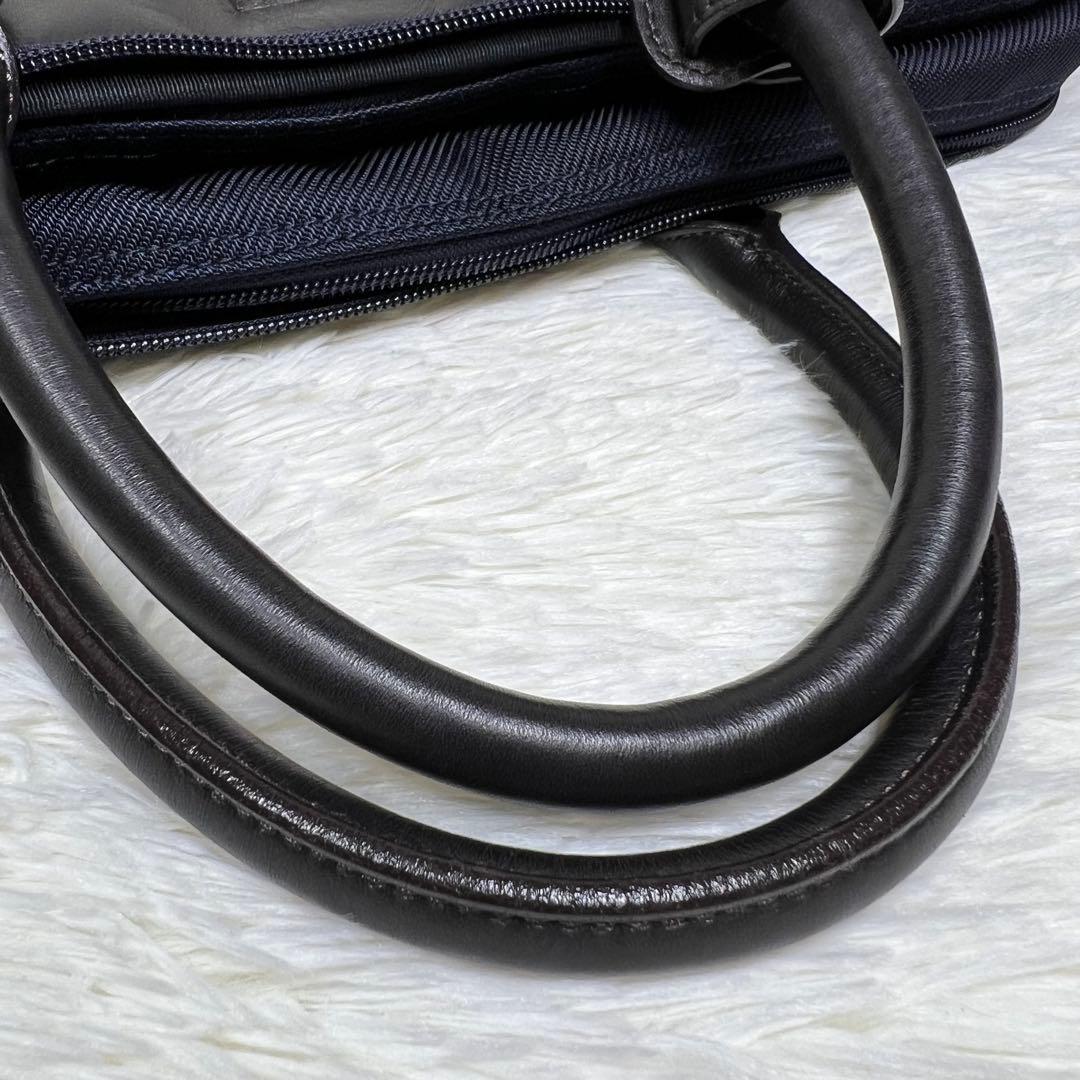 ブラックレーベルクレストブリッジ 2way ビジネスバッグ ネイビー A4収納可