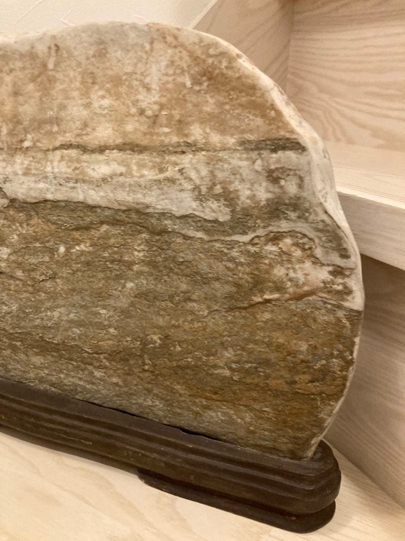 希少　鑑賞石 風景石 衝立石 山水図 彫刻 天然石 置物　山の風景 石のアート