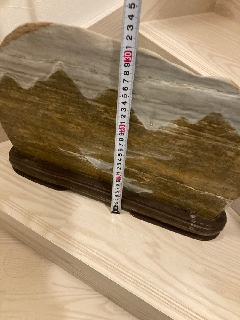 希少　鑑賞石 風景石 衝立石 山水図 彫刻 天然石 置物　山の風景 石のアート