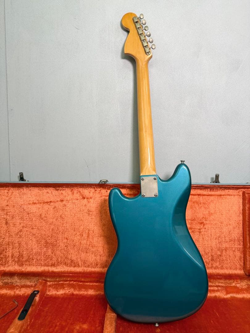 T18 フェルナンデス1970'年代 「石ロゴ」ムスタングモデル エレキギター