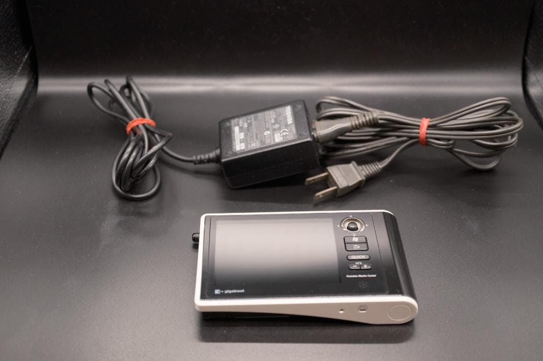 東芝 TOSHIBA gigabeat MEV30T 美品 バッテリー交換済