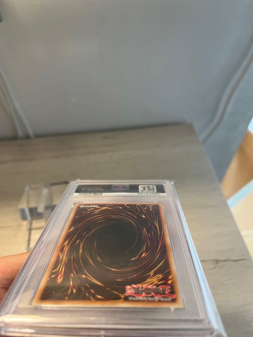 【PSA10】鑑定品　遊戯王　ブラックマジシャンガール　英語版