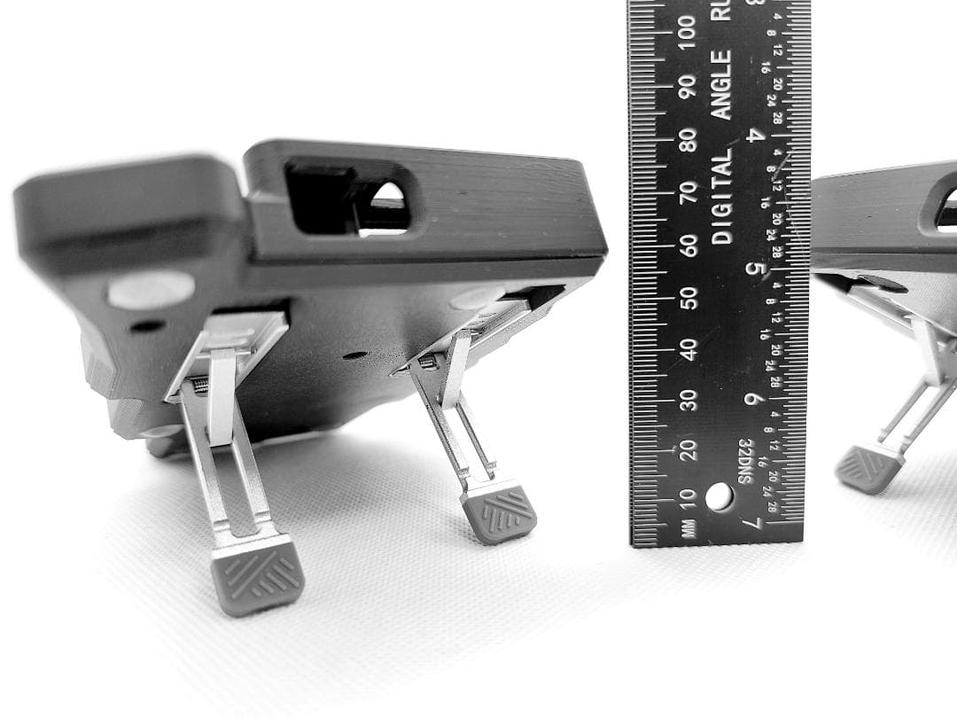 Keyball44ケース 可変テンティング、パームレスト付き