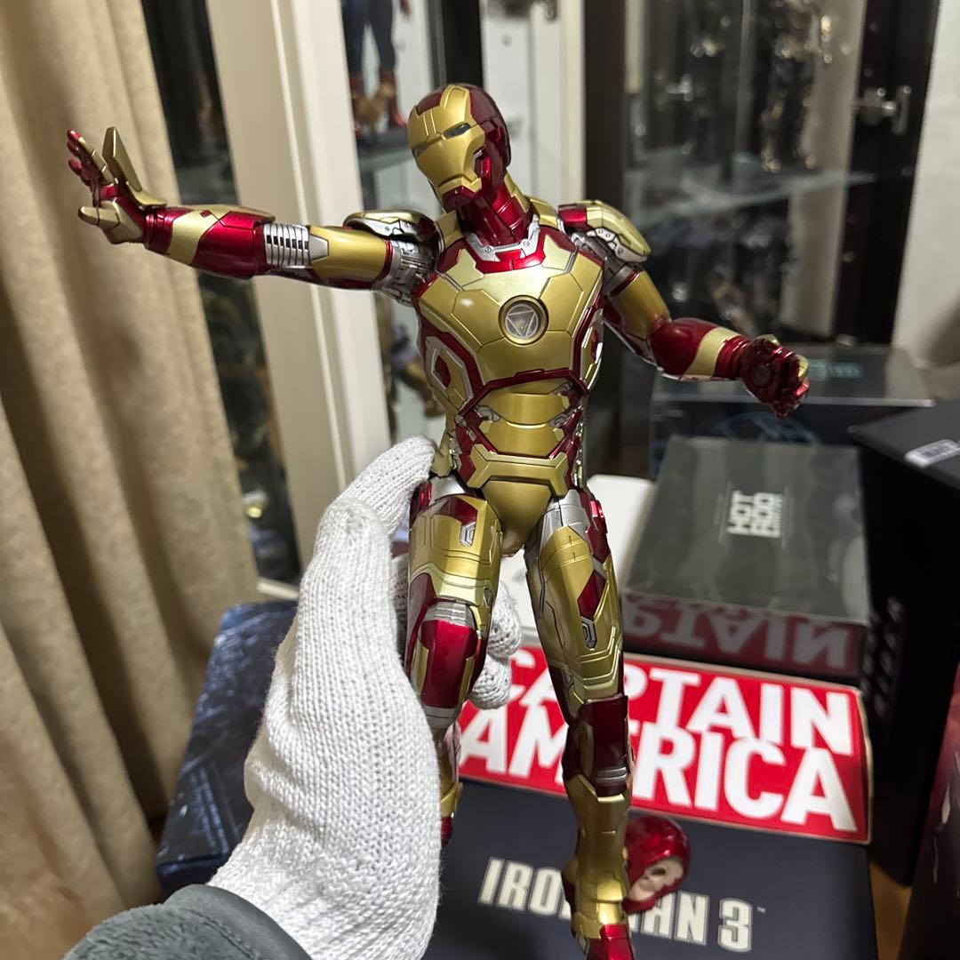 アイアンマン3 MARK XLII ホットトイズフィギュア
