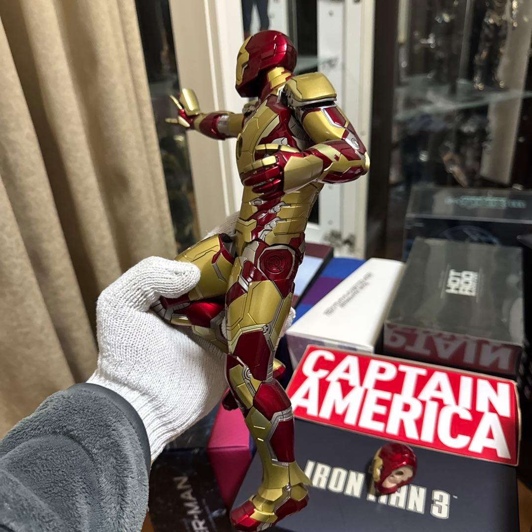 アイアンマン3 MARK XLII ホットトイズフィギュア