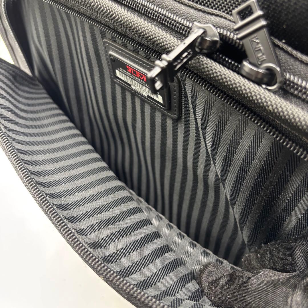 TUMI トゥミ 2223D3 トローリーブリーフケース2輪 キャリーバッグ