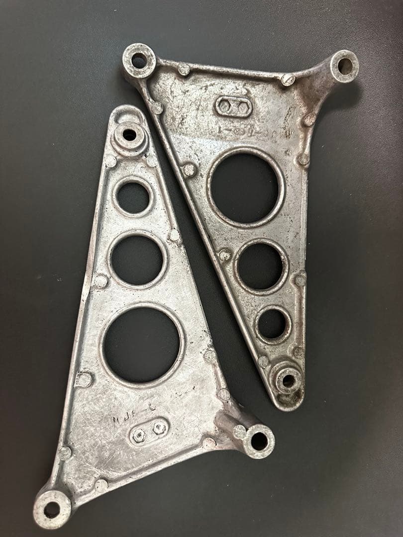 CBR400F 純正ライトステー