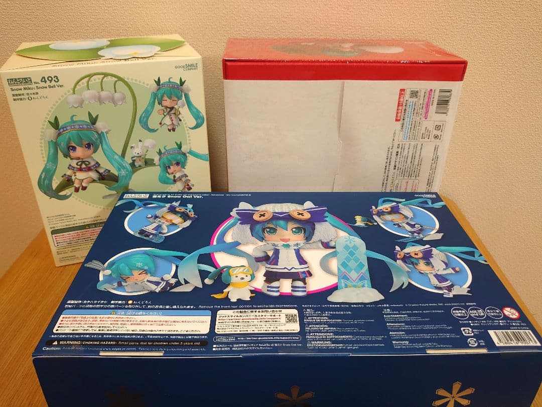 ねんどろいど（雪ミク＆桜ミク＆初音ミク）セット＋交換パーツ