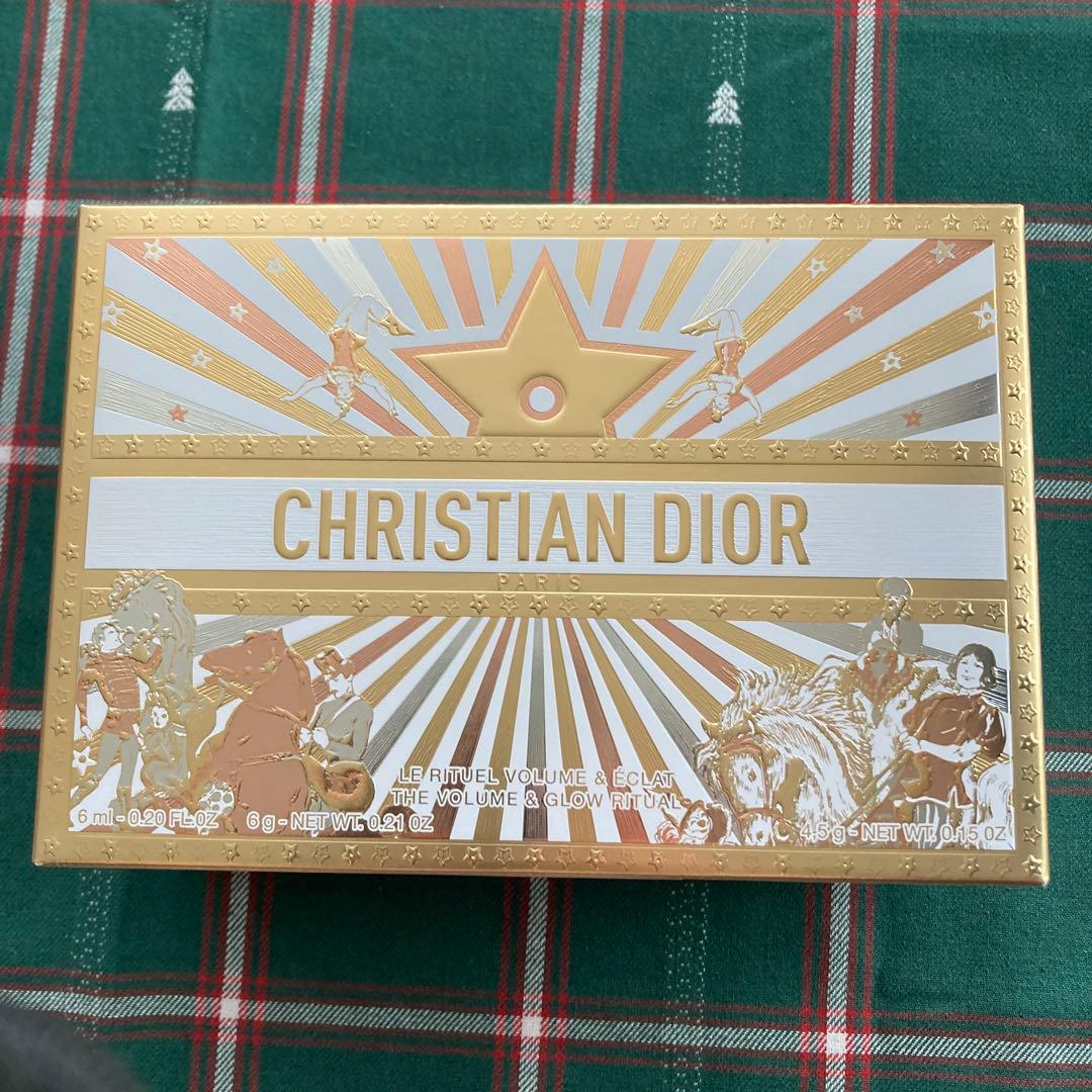 13時最終販売　Dior ホリデー ボリューム&グロウ セット