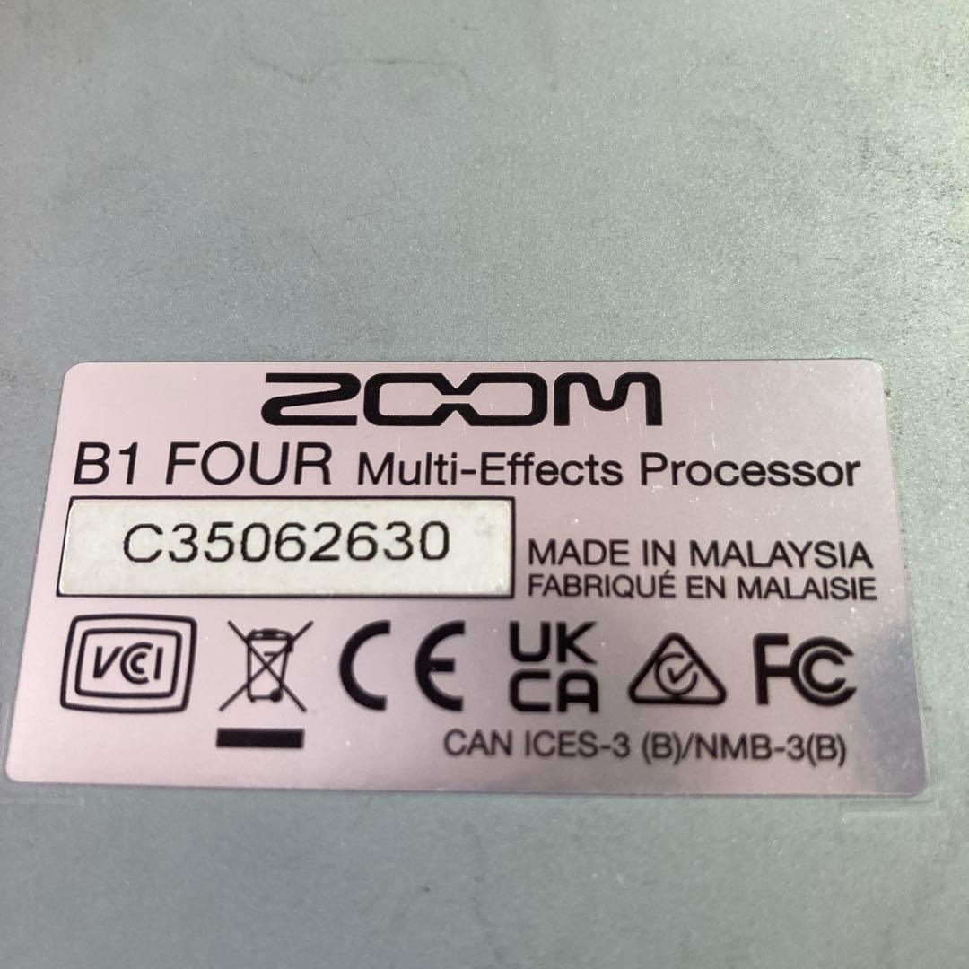 ZOOM B1 FOUR マルチエフェクター