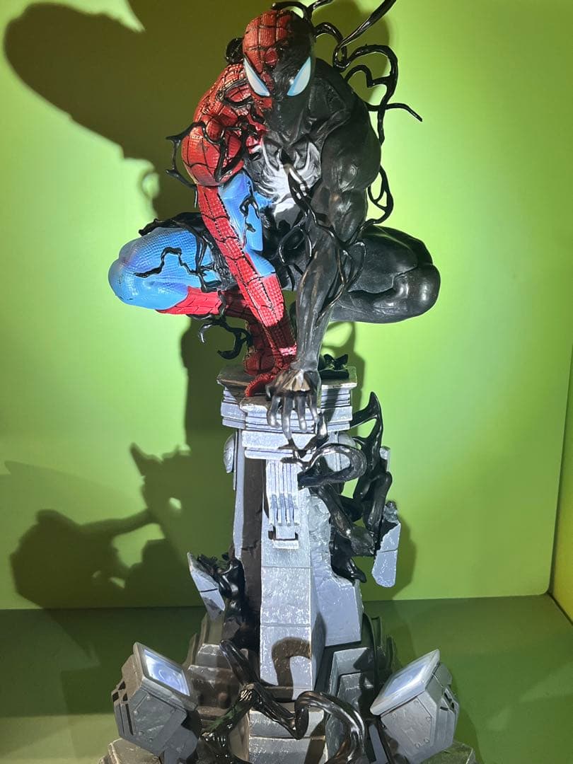 マーベル スパイダーマン ヴェノム フィギュア