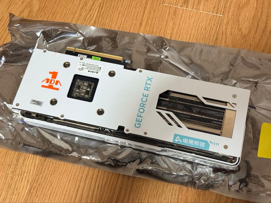 【美品】AX-GAMING GeForce RTX4070 X3W OC12GB