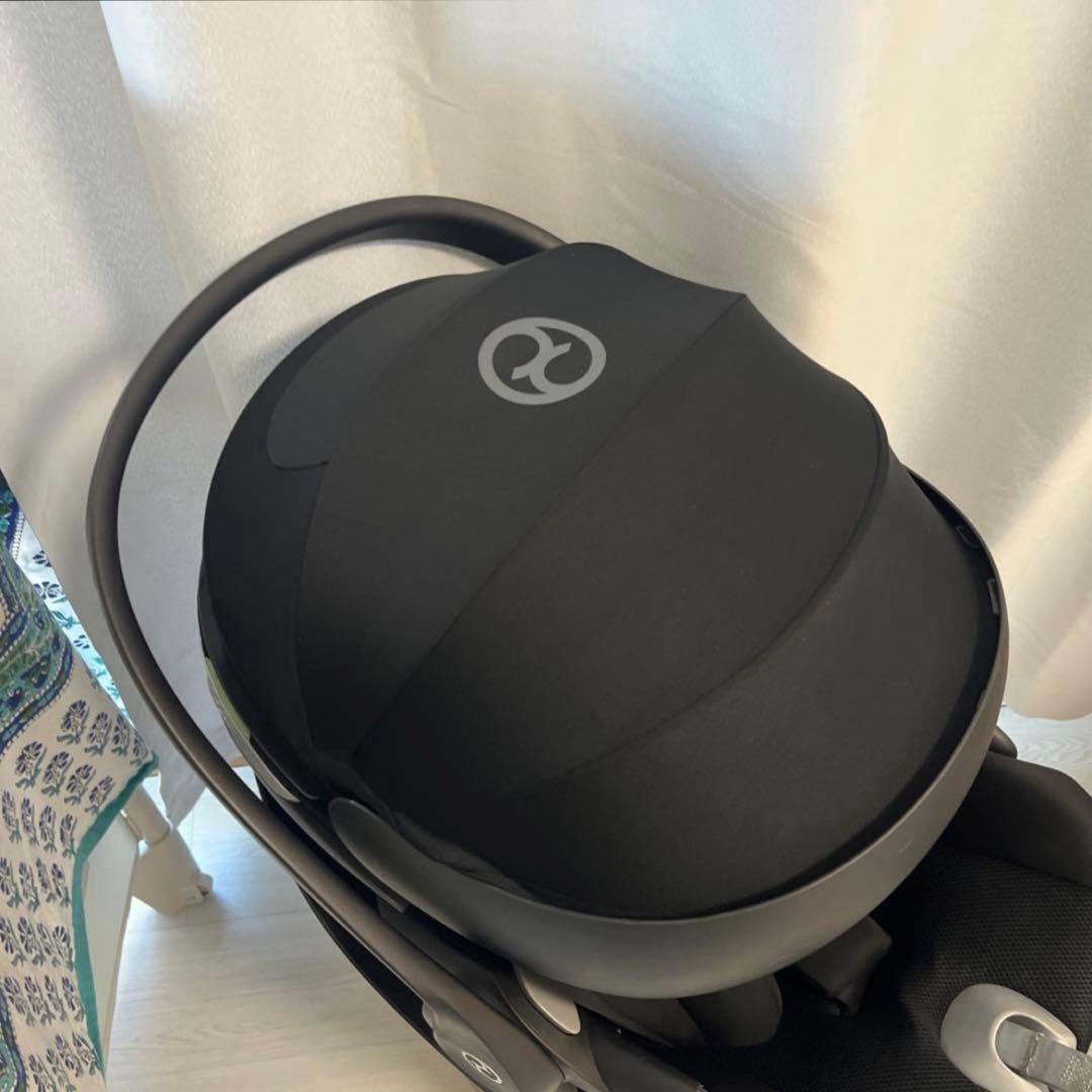 美品 サイベックス クラウドT i-Size Plus ブラックベビーcybex