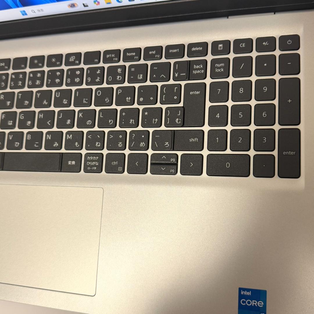 ★超美品★2023年製 15.6インチ 第13世代Corei5 DELL G09