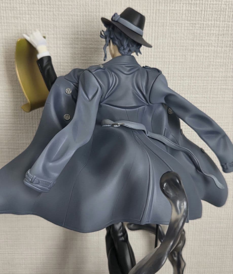 ツイステ アズール•アーシェングロット フィギュア 特典付き