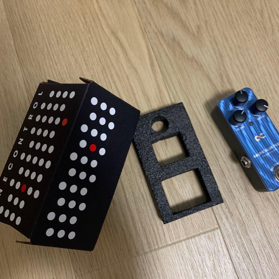 BALTIC BLUE FUZZ ギターエフェクター