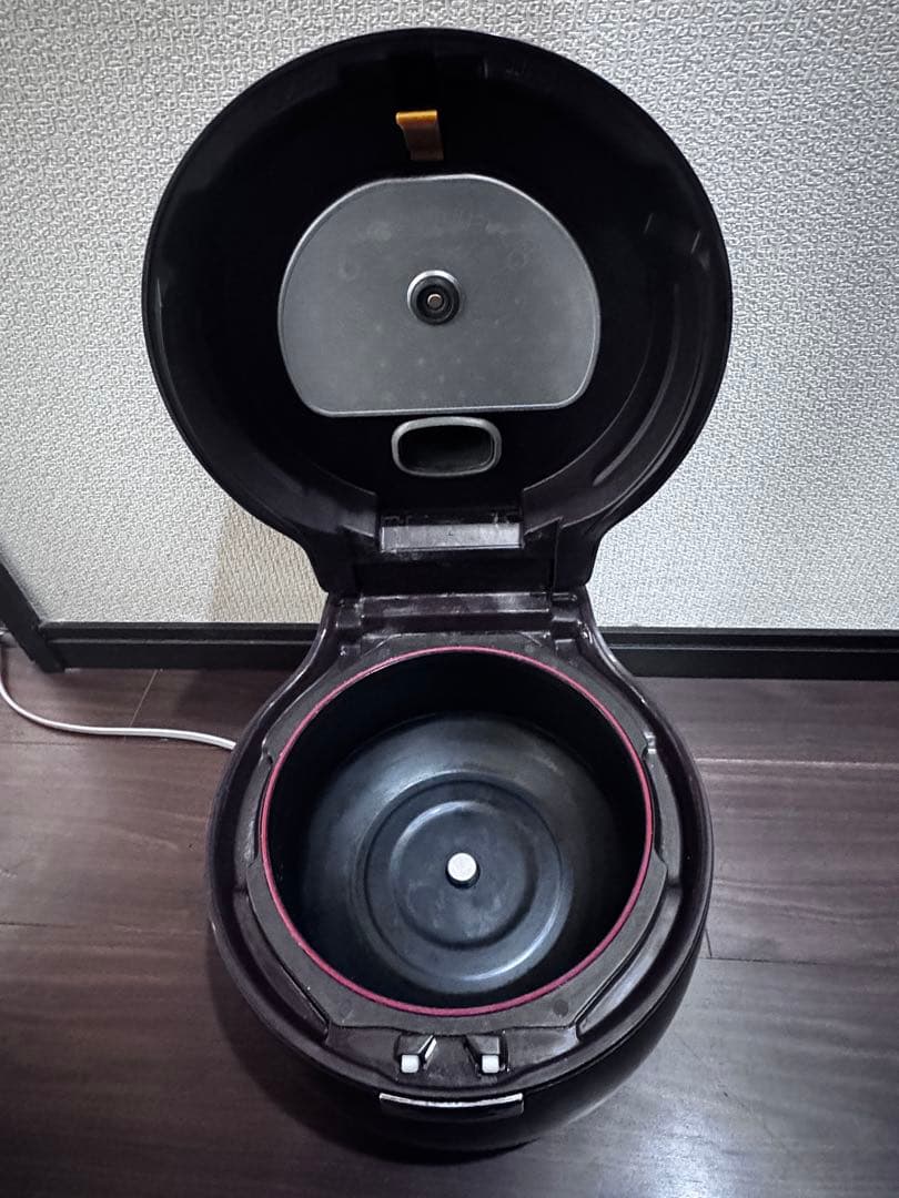 三菱　本炭窯炊飯ジャー　２０１７年製　5合炊き　ブラウン色