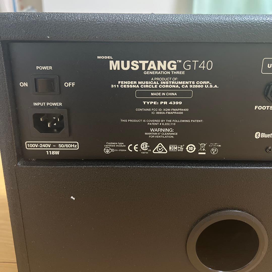 Mustang GT 40 ギターコンボアンプ　フェンダー