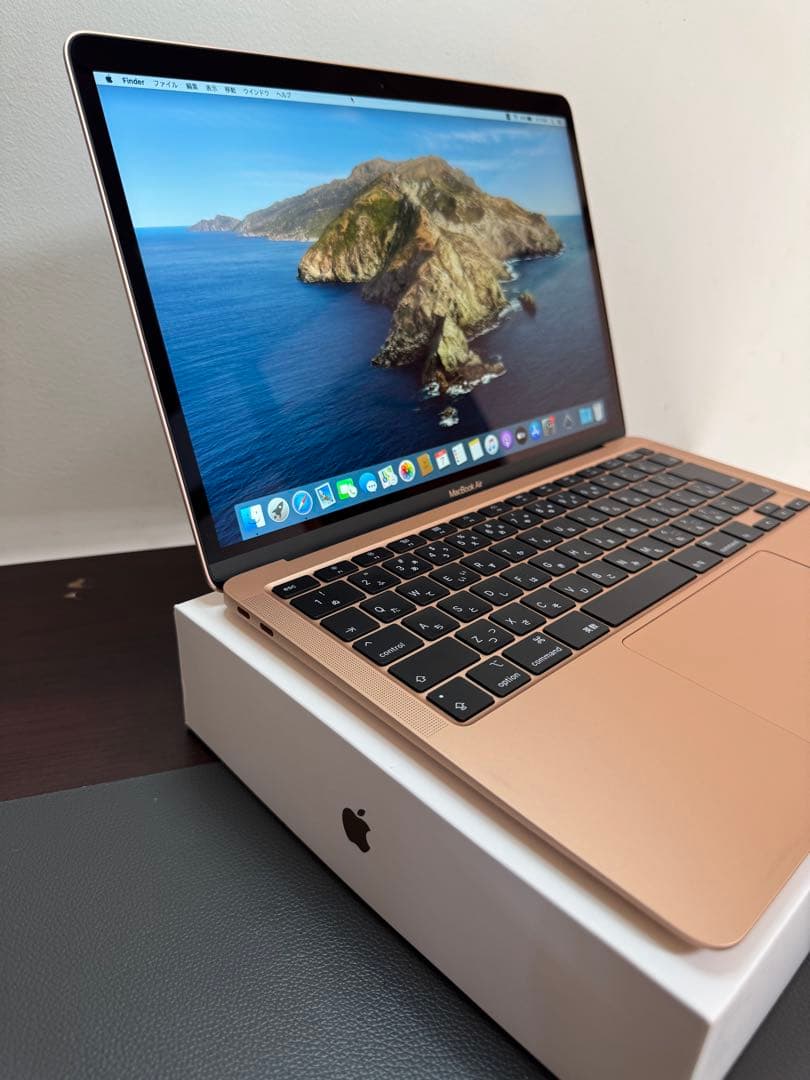 MacBook Air 2020。13インチ。500GBストレージ