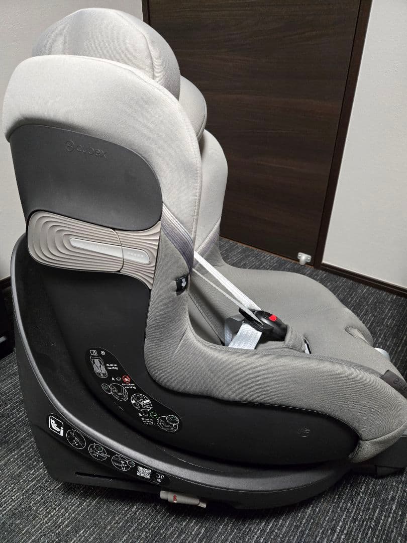 【期間限定値下げ】Cybexチャイルドシート SIRONA SX2 i-SIZE