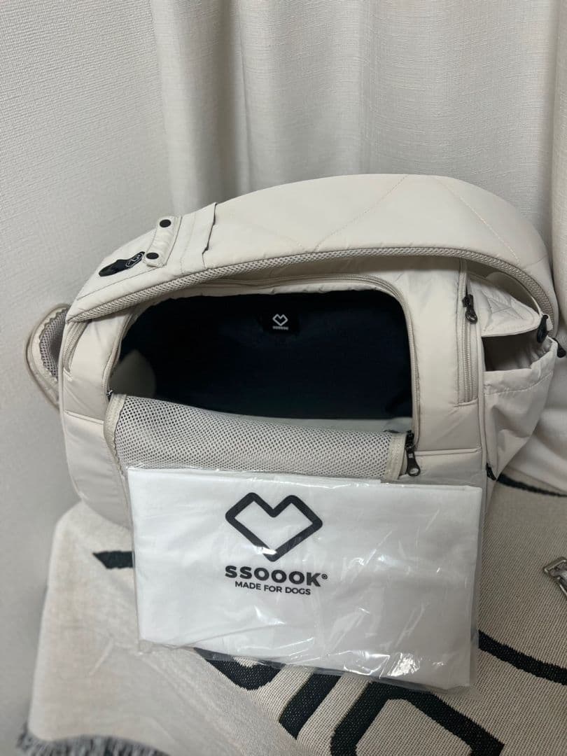 ssoook 犬用キャリーバッグ ホワイト(Mサイズ)