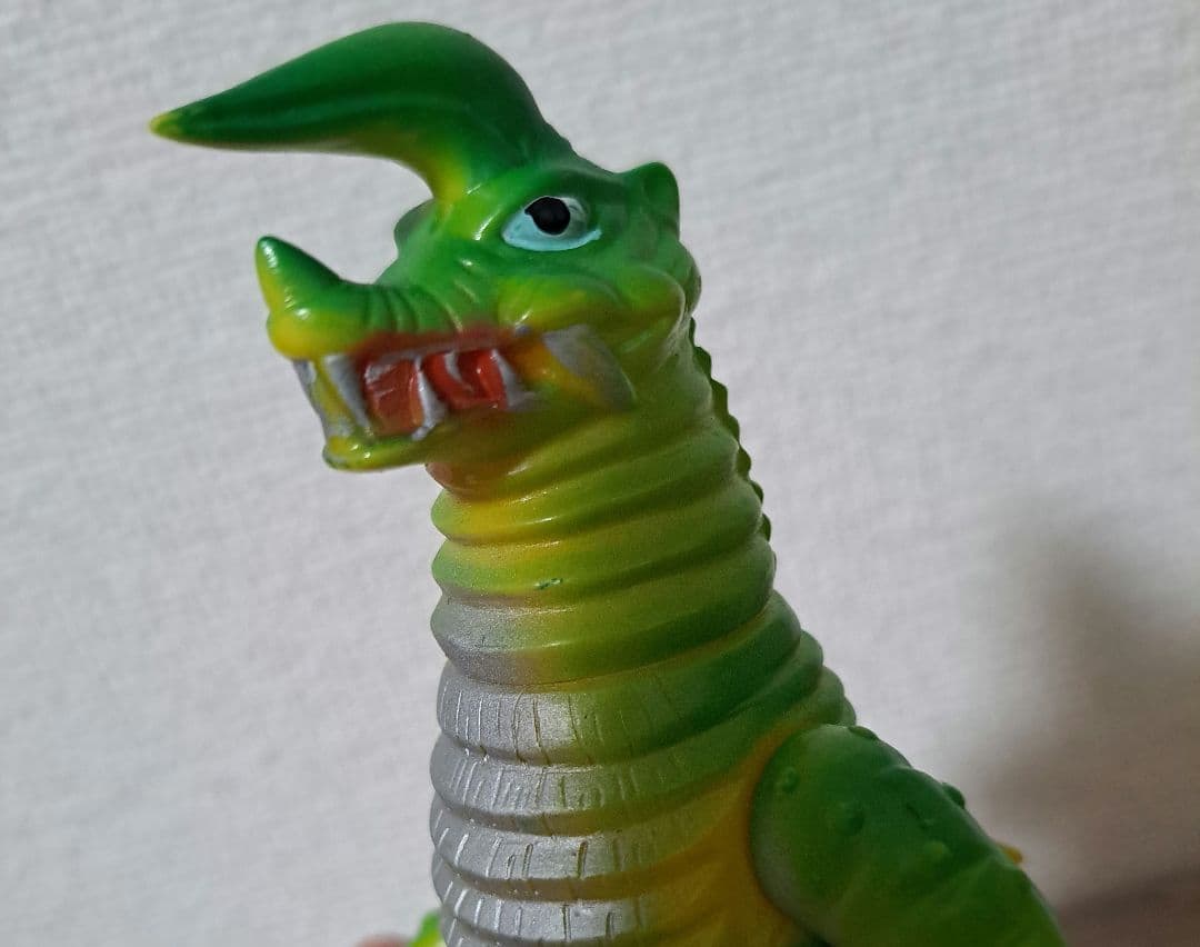 ソフビ　ブラックキング　ブルマァク　ミドルサイズ　帰ってきたウルトラマン