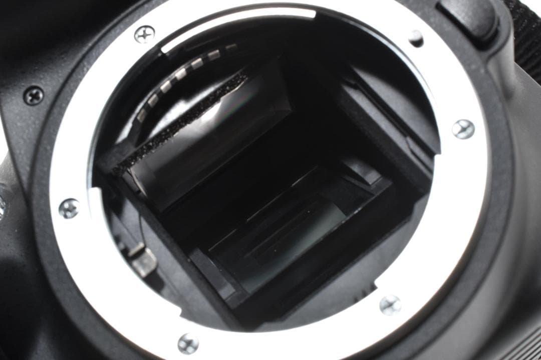 ★撮影枚数3885枚・超美品★ ニコン D3200 ボディ #20550