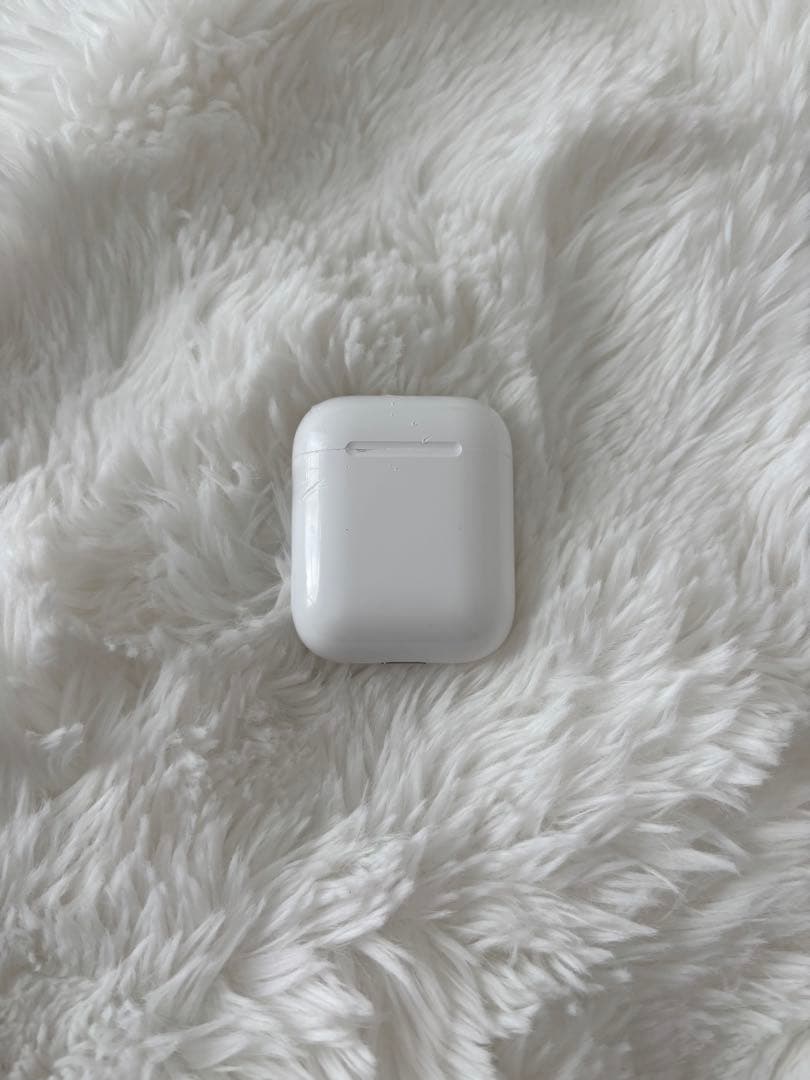 AirPods本体 ホワイト